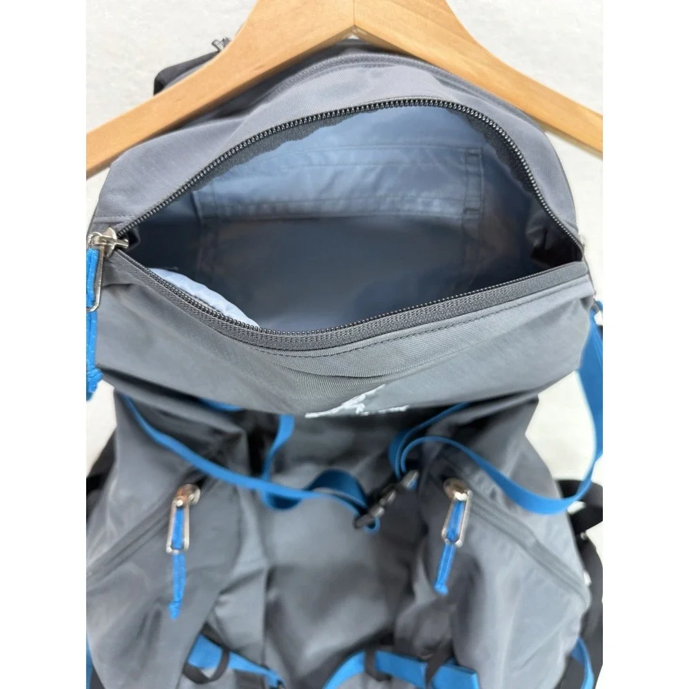 Arc'teryx Backpack Quintic 20L Hiking Outdoors Ski Pockets Straps Gray